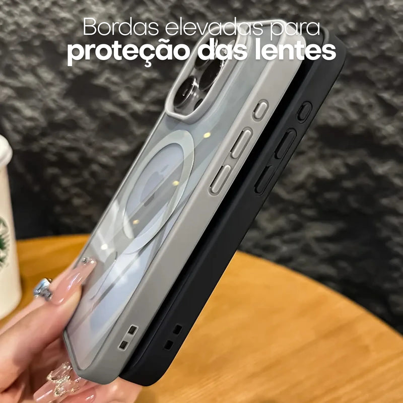 Case Protetora em Silicone com MagSafe - Clear